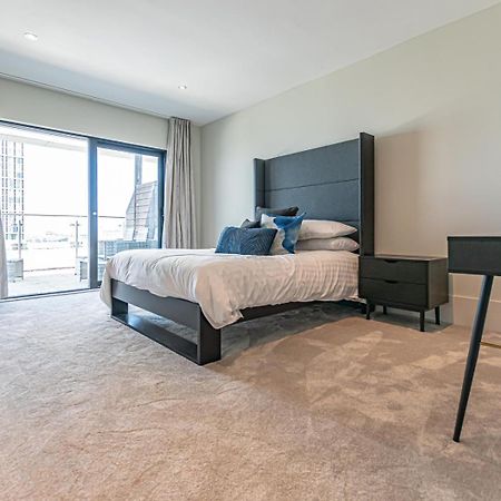 Penthouse River View! Wow Ливърпул Екстериор снимка