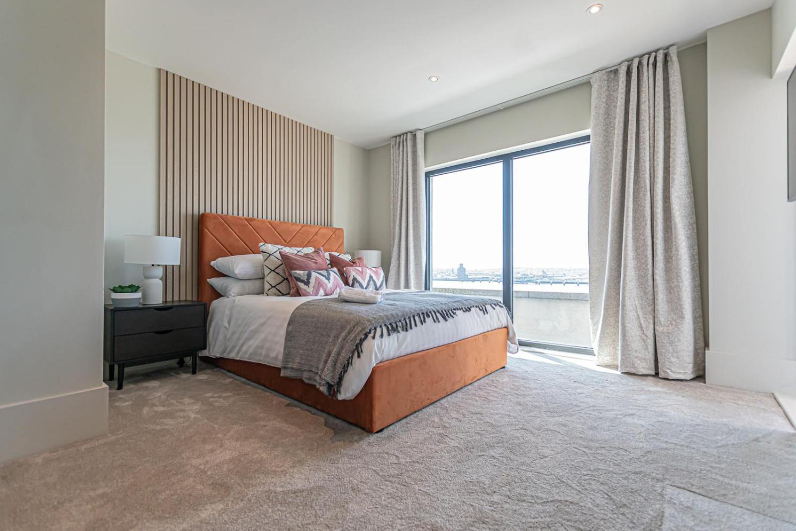 Penthouse River View! Wow Ливърпул Екстериор снимка